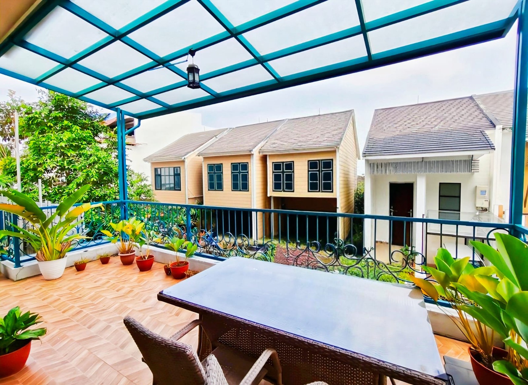 Rumah Bagus Di Discovery Terra Bintaro Jaya Sektor 9