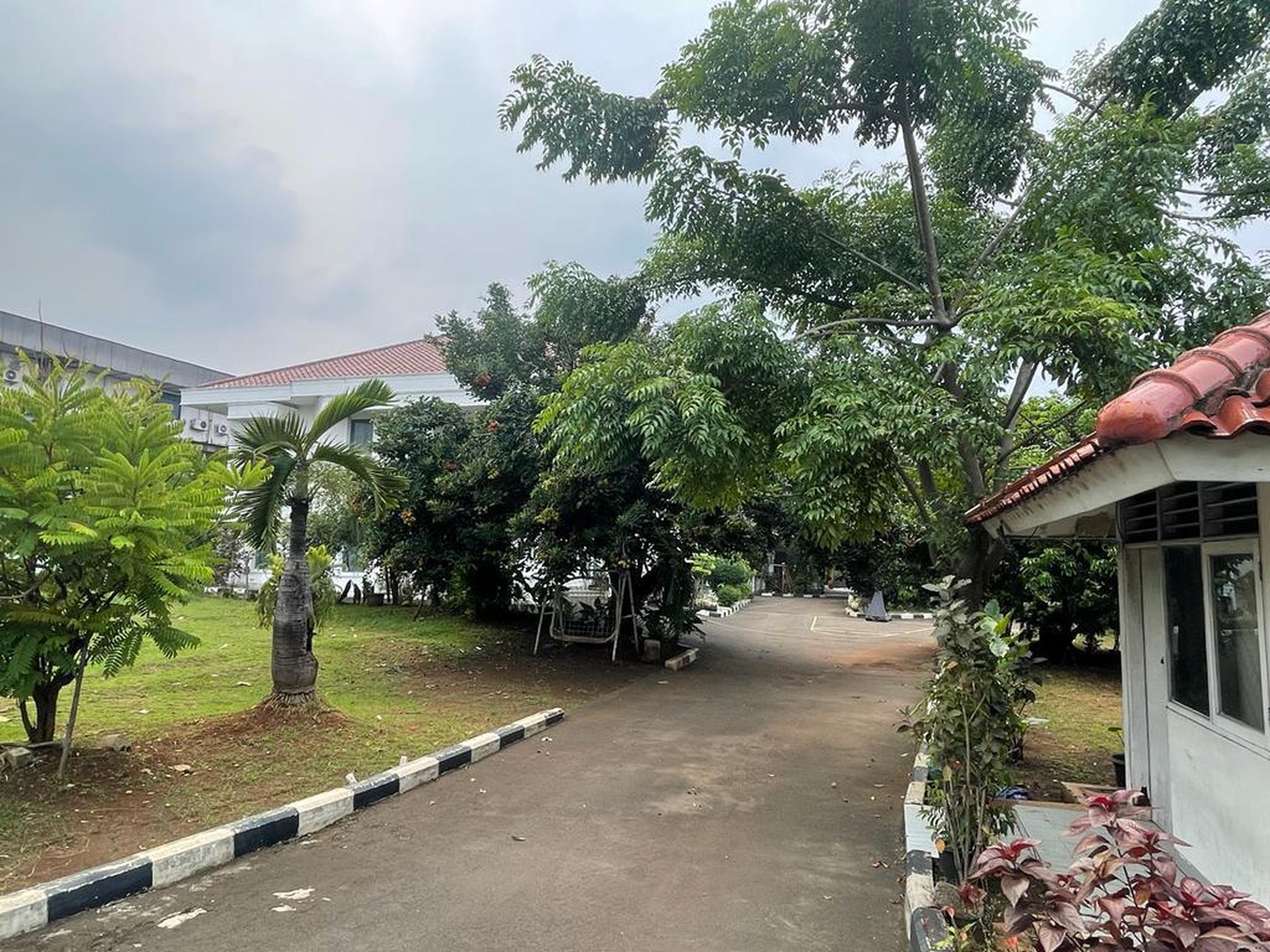 Rumah Bagus Di Jati Cempaka Pondok Gede Bekasi Jawa Barat