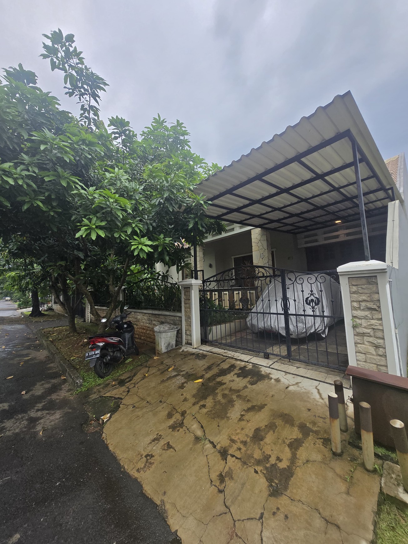 Rumah Bagus Di Anggrek Loka BSD Tangerang Selatan