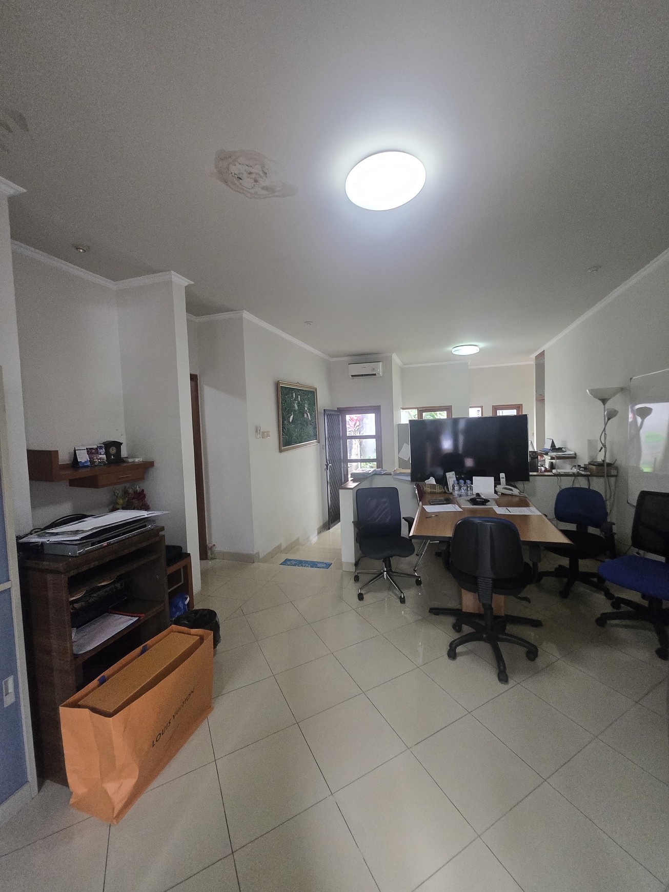 Rumah Bagus Di Anggrek Loka BSD Tangerang Selatan