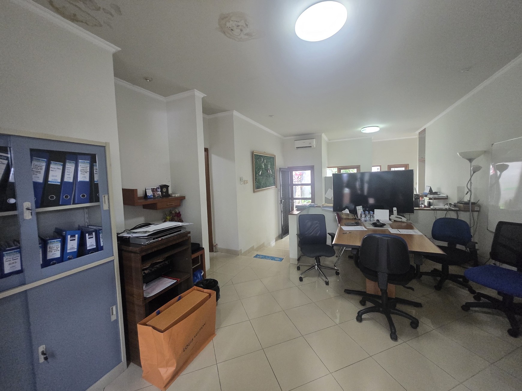 Rumah Bagus Di Anggrek Loka BSD Tangerang Selatan