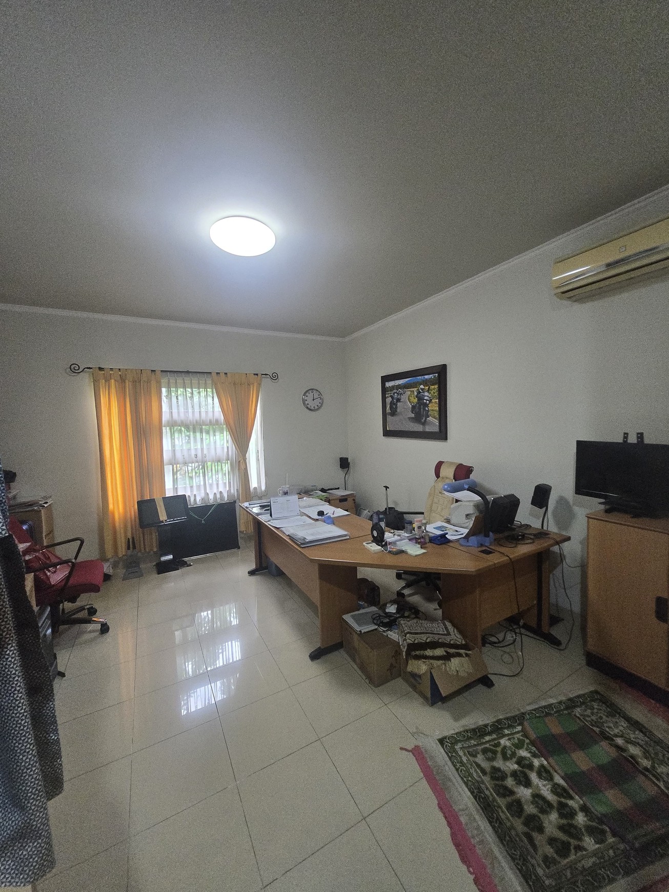 Rumah Bagus Di Anggrek Loka BSD Tangerang Selatan