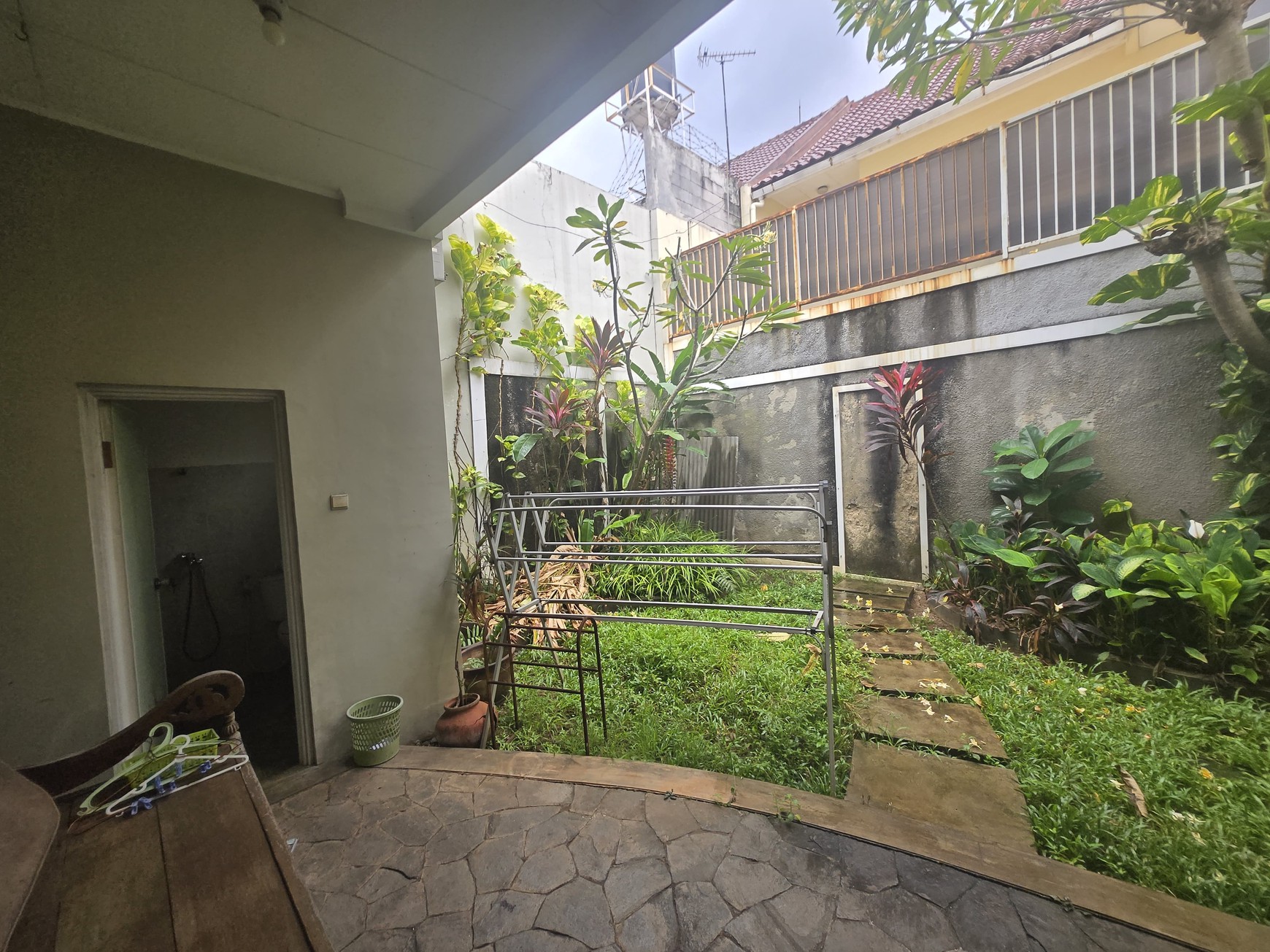 Rumah Bagus Di Anggrek Loka BSD Tangerang Selatan