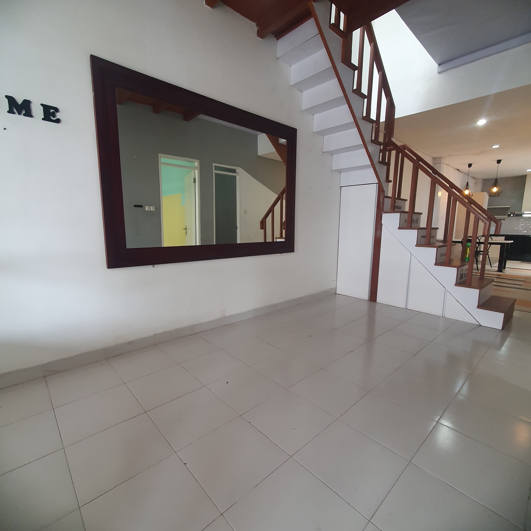 Rumah Bagus Di Puri Cirendeu Indah Tangerang Selatan