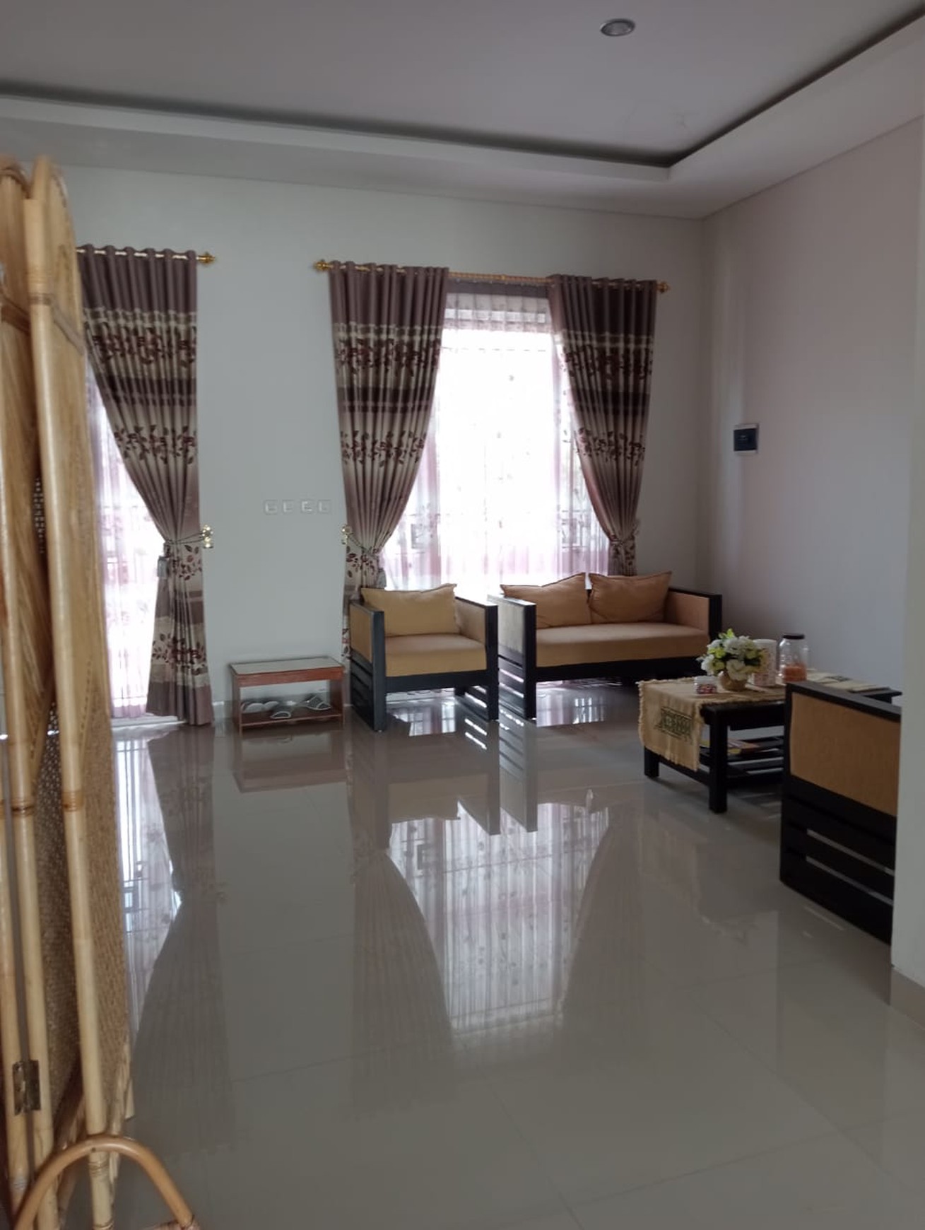 Rumah Bagus Di Greenhills Residence Sleman Jogjakarta