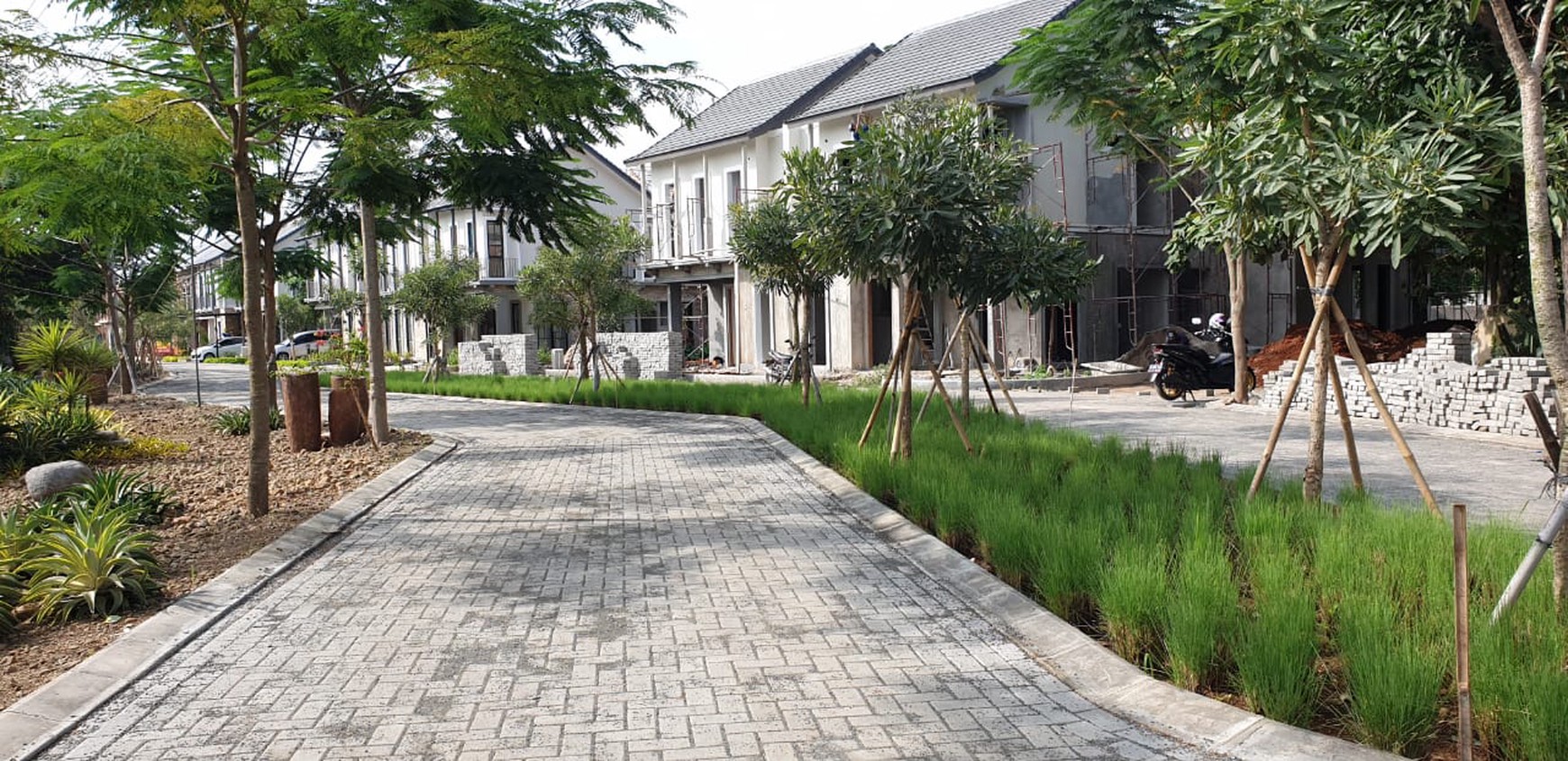 Rumah Bagus Di Cluster Amarylis Bintaro Ciputat Tangerang Selatan