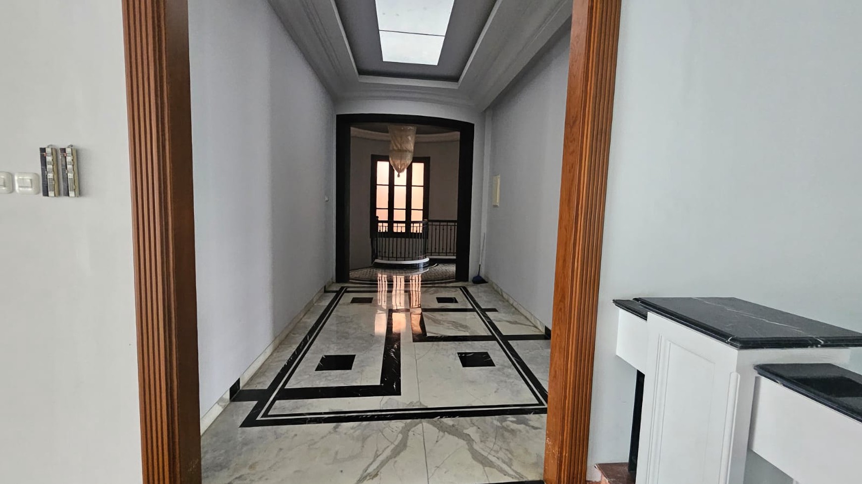 Brand New Luxury Home di Pondok Indah - Lokasi Premium, Fasilitas Lengkap