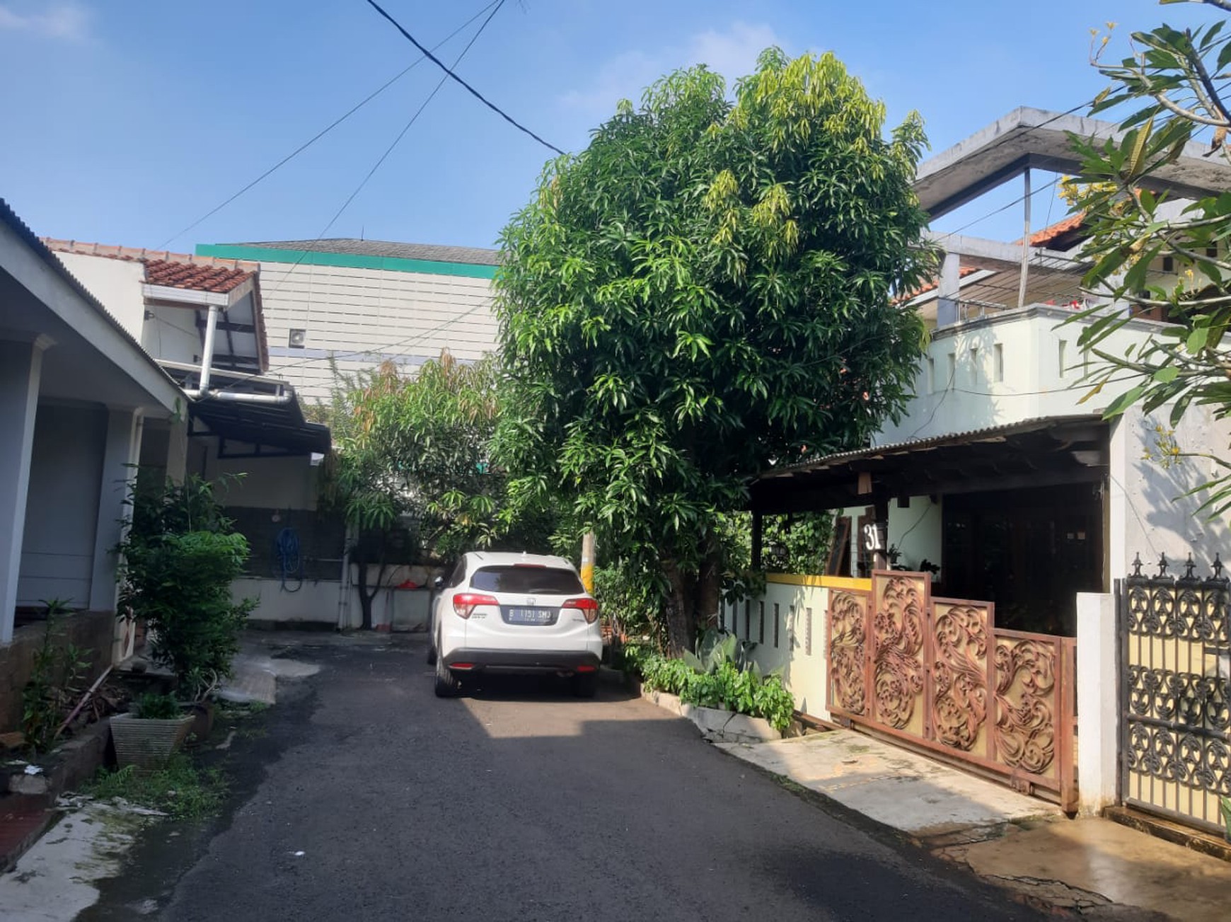 Rumah Bagus Di Jl Teratai, Larangan Indah Ciledug Tangerang