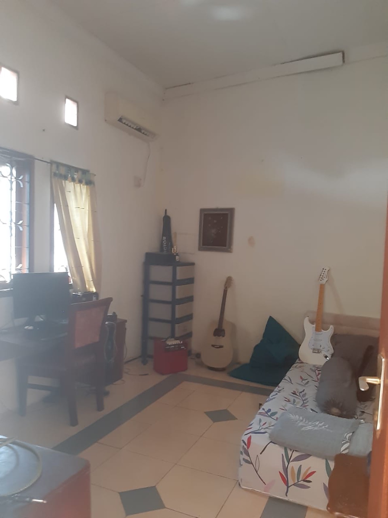 Rumah Bagus Di Jl Teratai, Larangan Indah Ciledug Tangerang