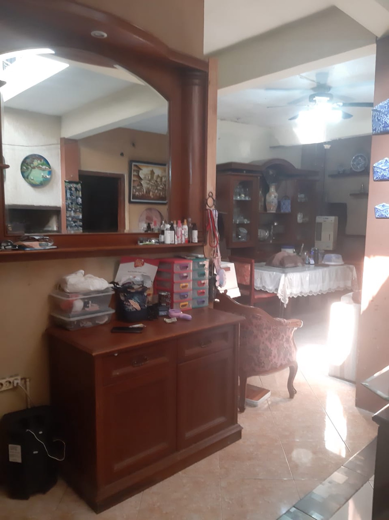 Rumah Bagus Di Jl Teratai, Larangan Indah Ciledug Tangerang