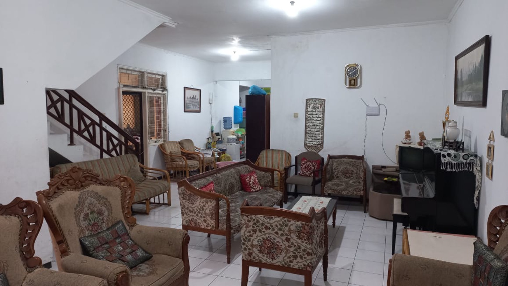 Jual cepat rumah siap huni nginden intan barat strategis dekat kampus ubaya dan perbanas