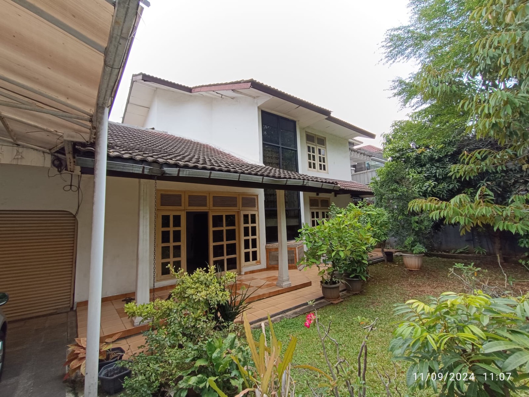 Dijual Rumah Sangat Strategis di Pancoran, Berada di Tepi Jalan dan Cocok Untuk Aneka Usaha