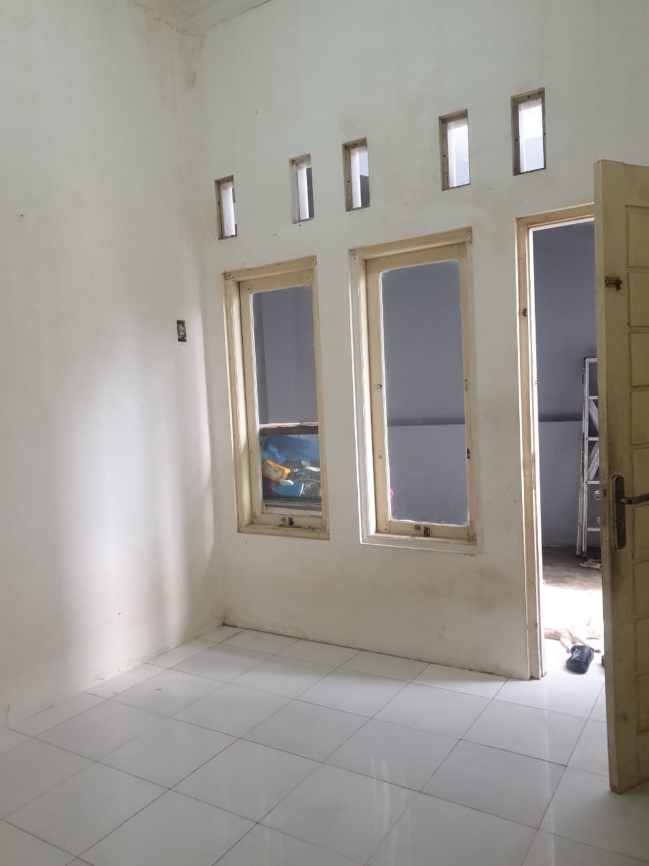 Rumah Bagus Di Jl H Syamril Pondok Gede Bekasi
