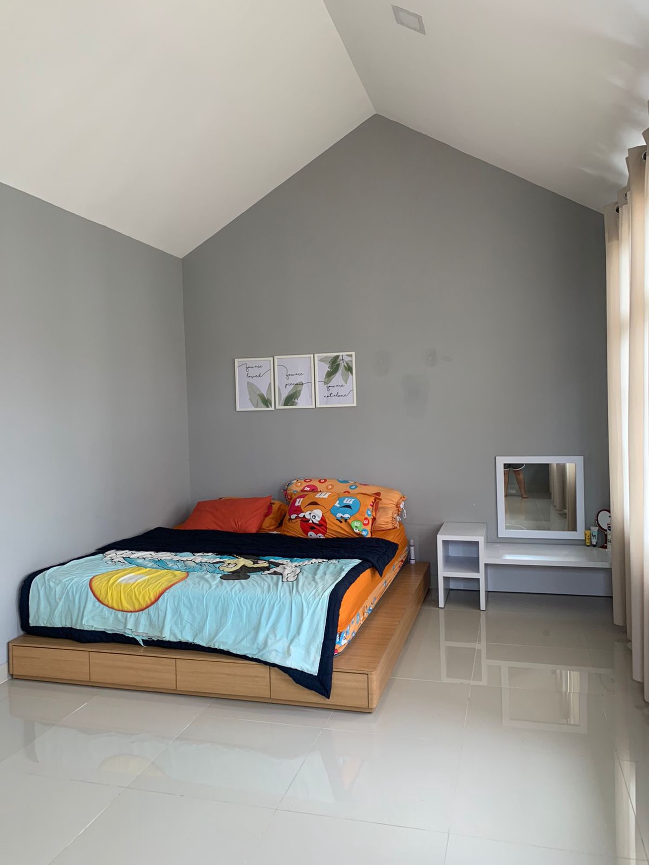 Dijual Townhouse Taman Elok Siap Huni, Semi Furnish Di Lippo Karawaci - Tangerang