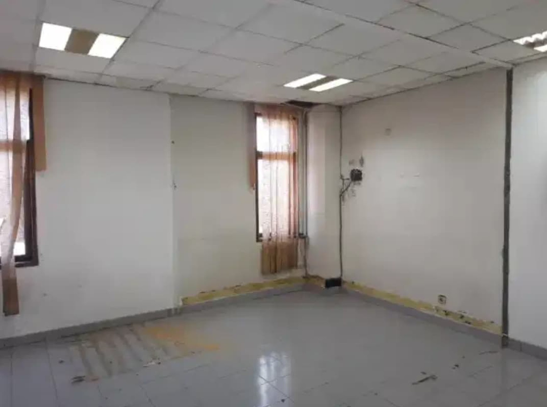 Ruko 3 Lantai di Tengah Kota, Taman Surya Indah Bandung