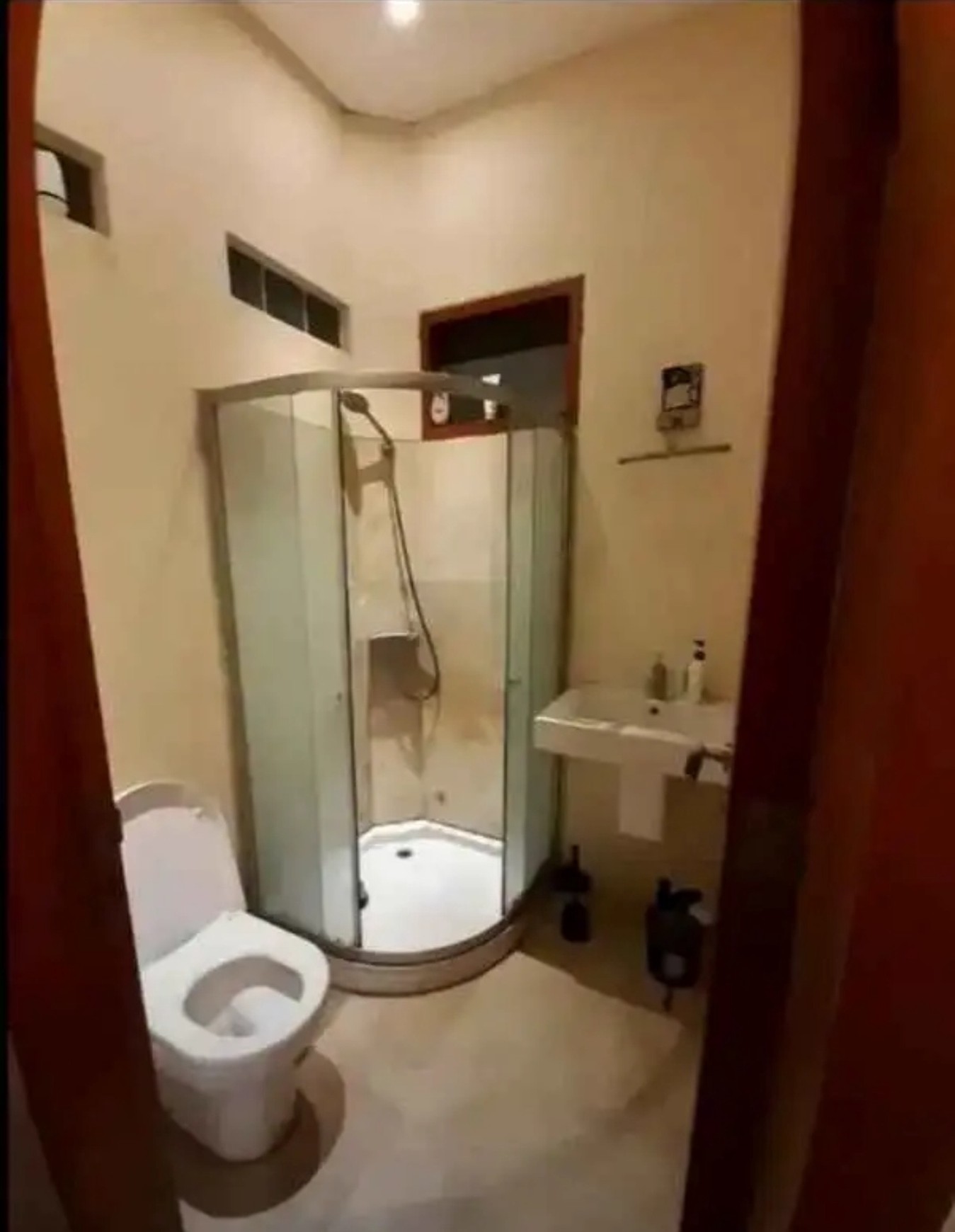 Fast Rent. Rumah Bagus Serpong Park cluster Platinum, Serpong
