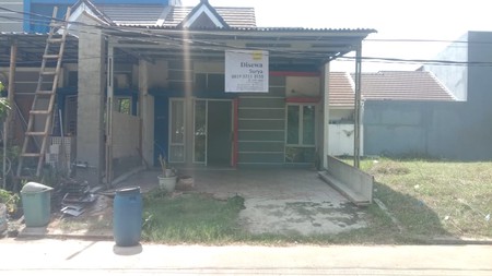 Rumah Depan Taman di Mutiara Gading City Bekasi