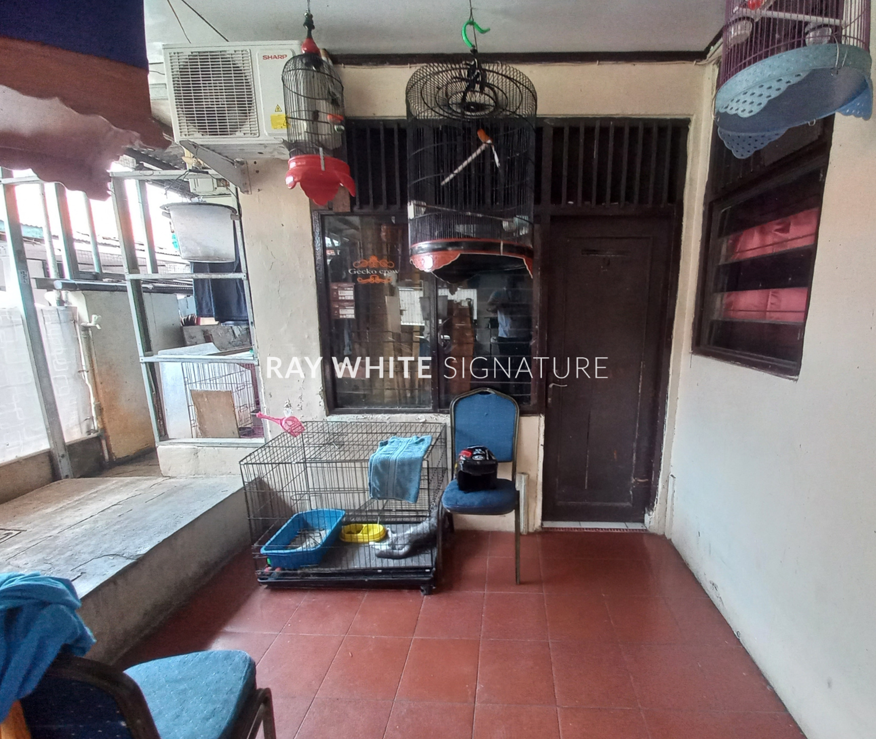 Dijual Rumah Lama Posisi Hook Cocok Untuk Hunian di Cempaka Putih Barat