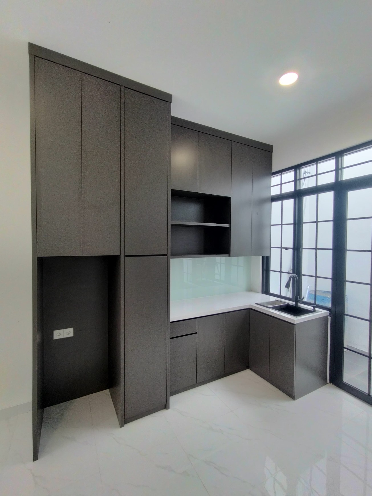 Rumah BRAND NEW bergaya American Classic  di Kencana Loka 12.5 BSD City