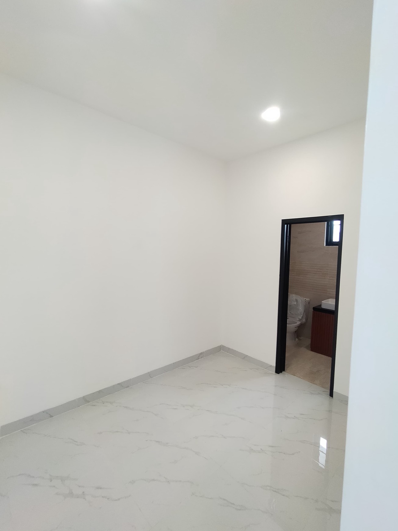 Rumah BRAND NEW bergaya American Classic  di Kencana Loka 12.5 BSD City