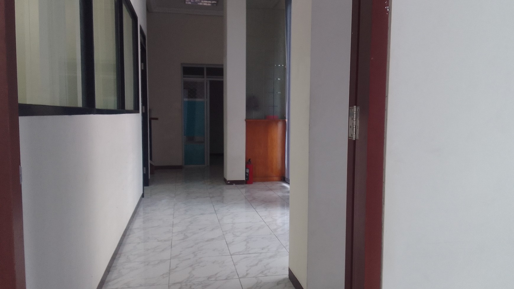 Ruko 4 1/2 Lantai Di Lokasi Premium dan Strategis Jl. Dr. Saharjo tebet, Dan Hanya 7 Menit Ke Tol Pancoran