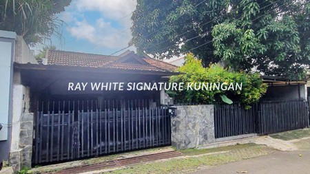Jual Rumah Asri dan Tenang, Serta Lokasi yang Srategis di Cilandak