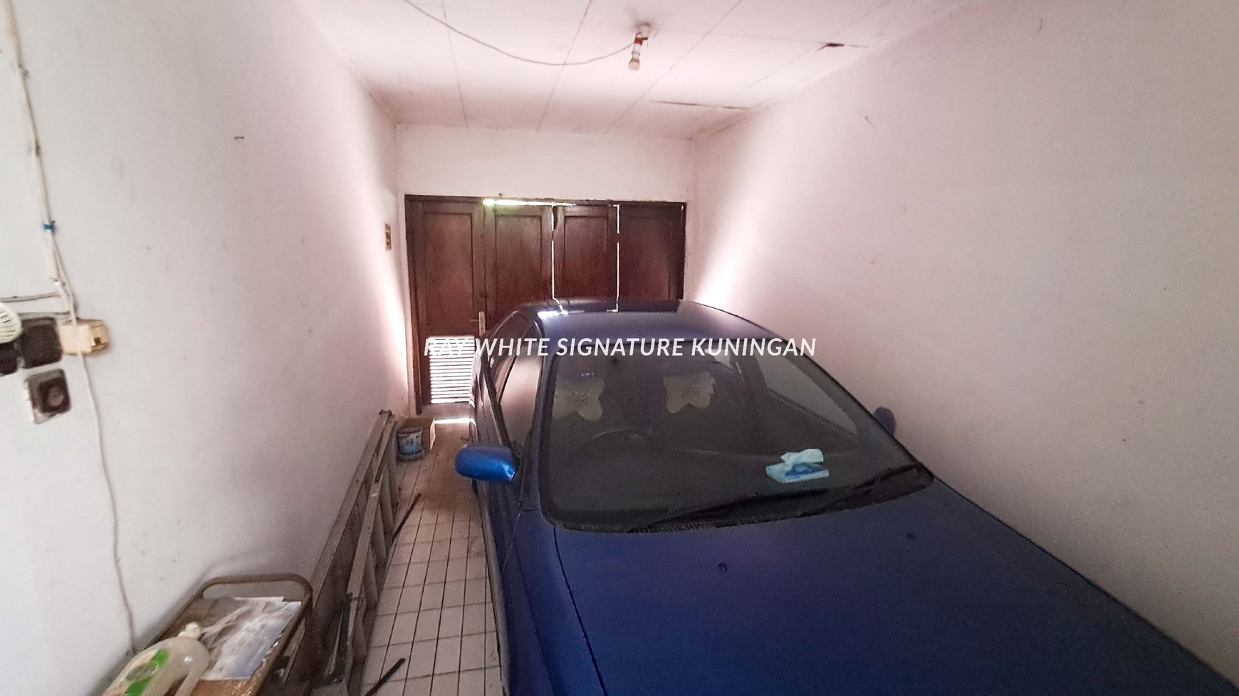 Jual Rumah Bangunan Lama 2 Lantai di Jl. Agraria Raya