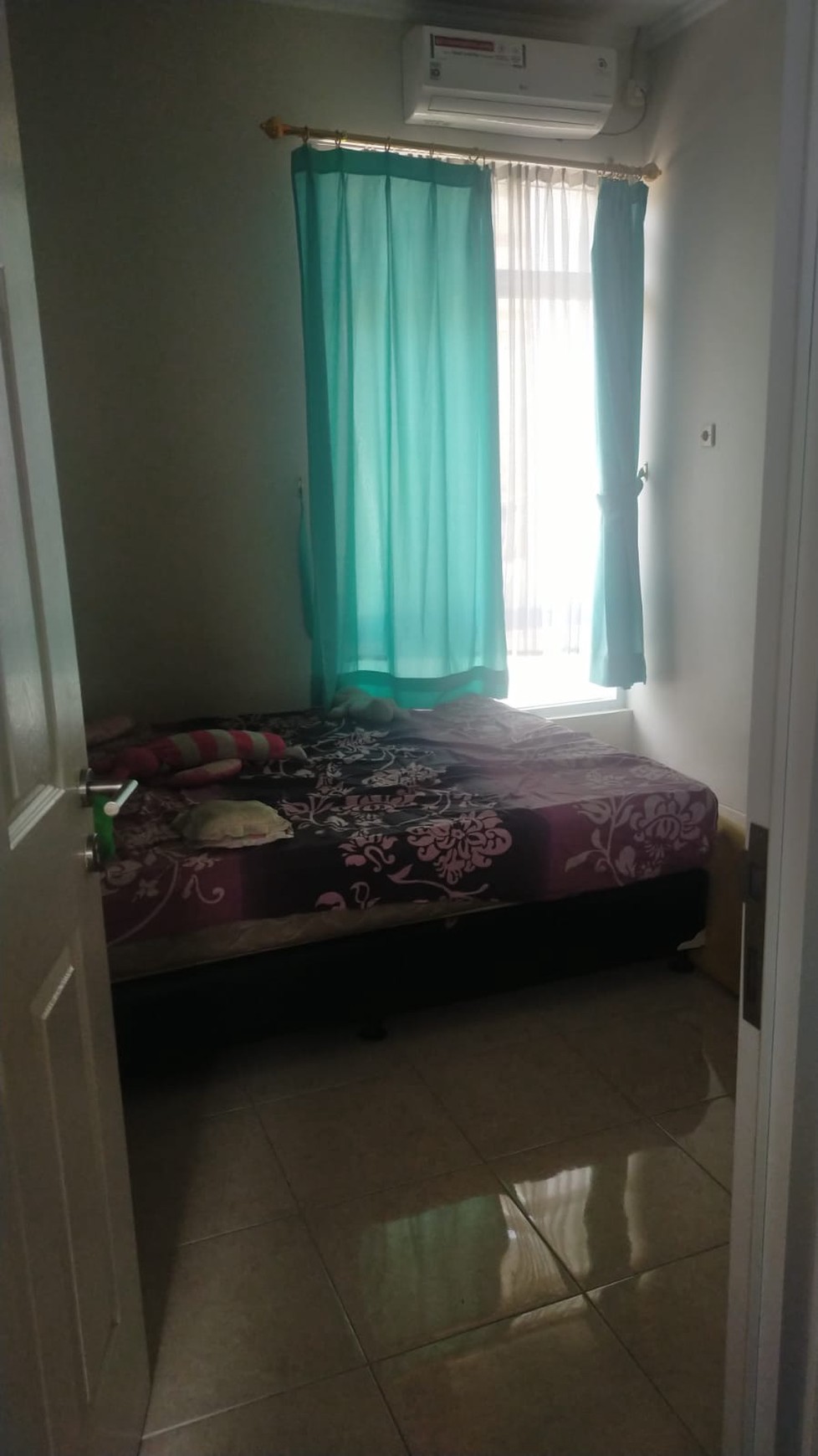 Rumah Siap Huni Di Perumahan Spring Garden Bekasi