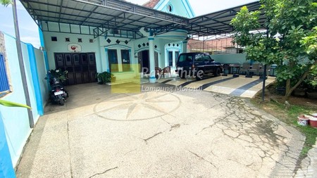 Dijual rumah besar metro
