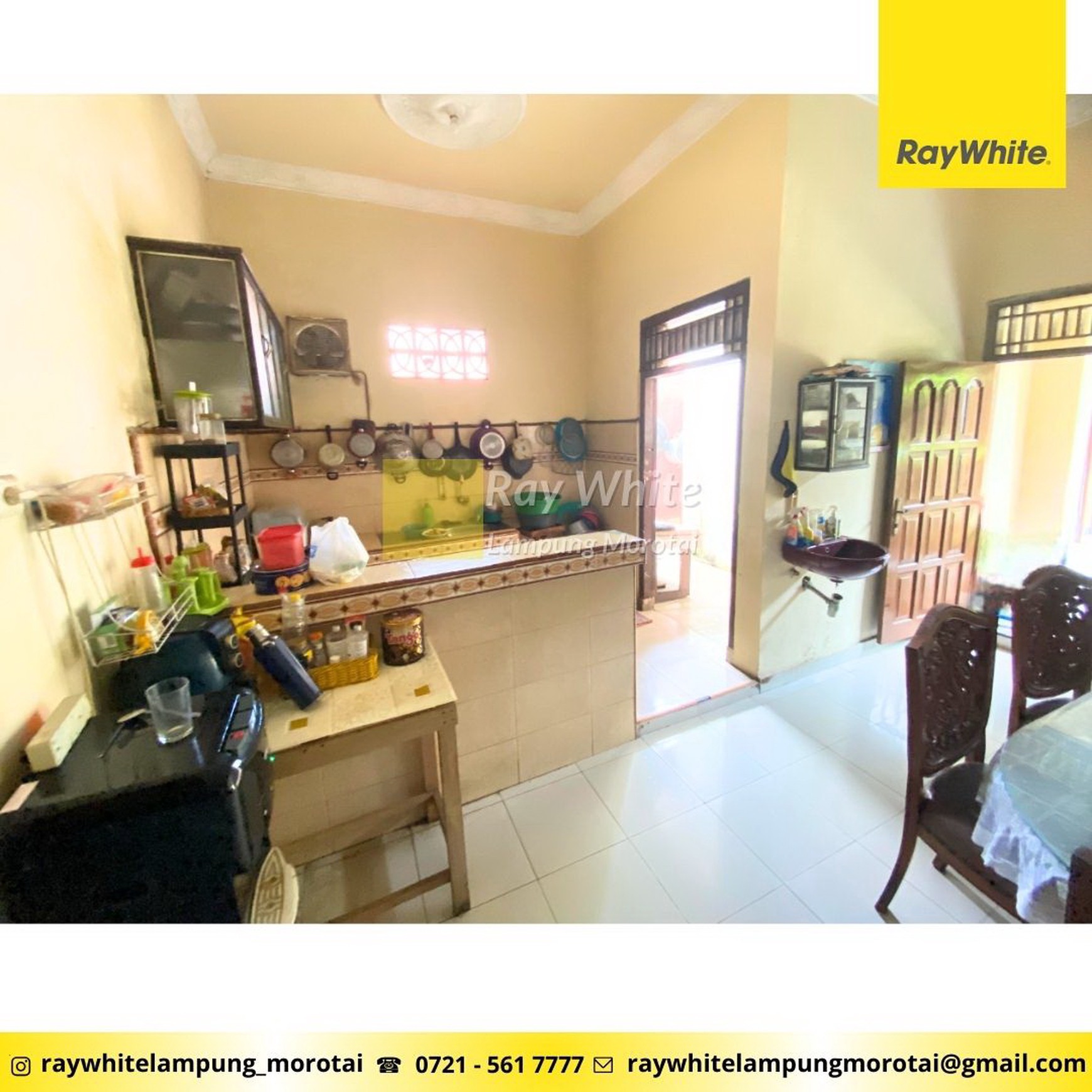 Dijual rumah besar metro