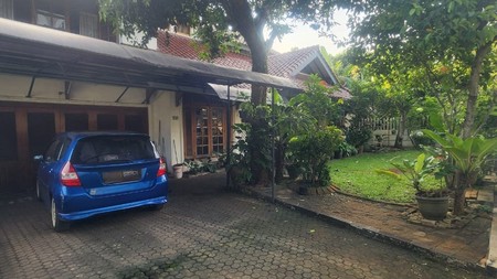 Rumah di Ciledug Luas Tanah 620 m2 - Lokasi Strategis Tangerang Selatan