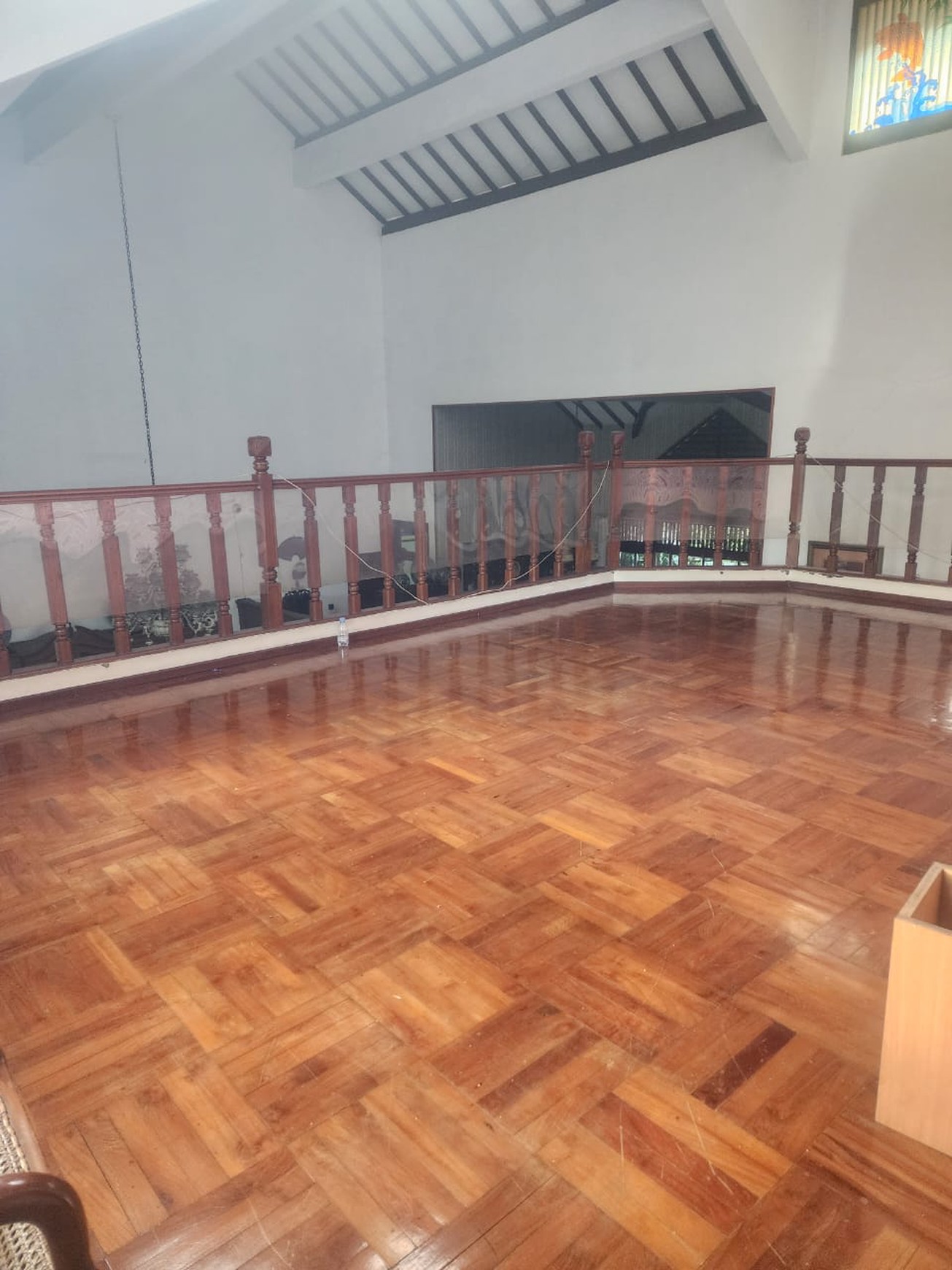 Rumah di Ciledug Luas Tanah 620 m2 - Lokasi Strategis Tangerang Selatan