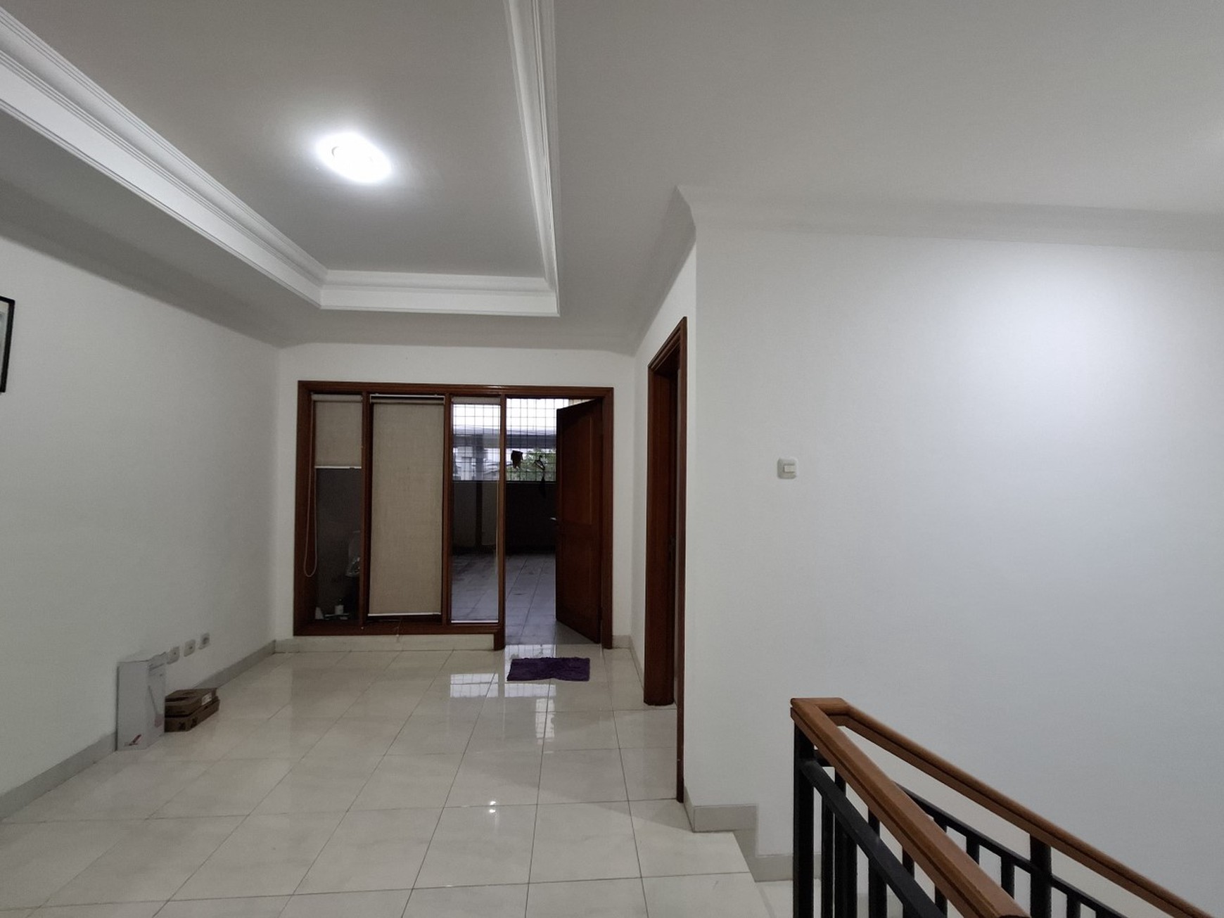Rumah Pelangi Ungu, Kelapa Gading
