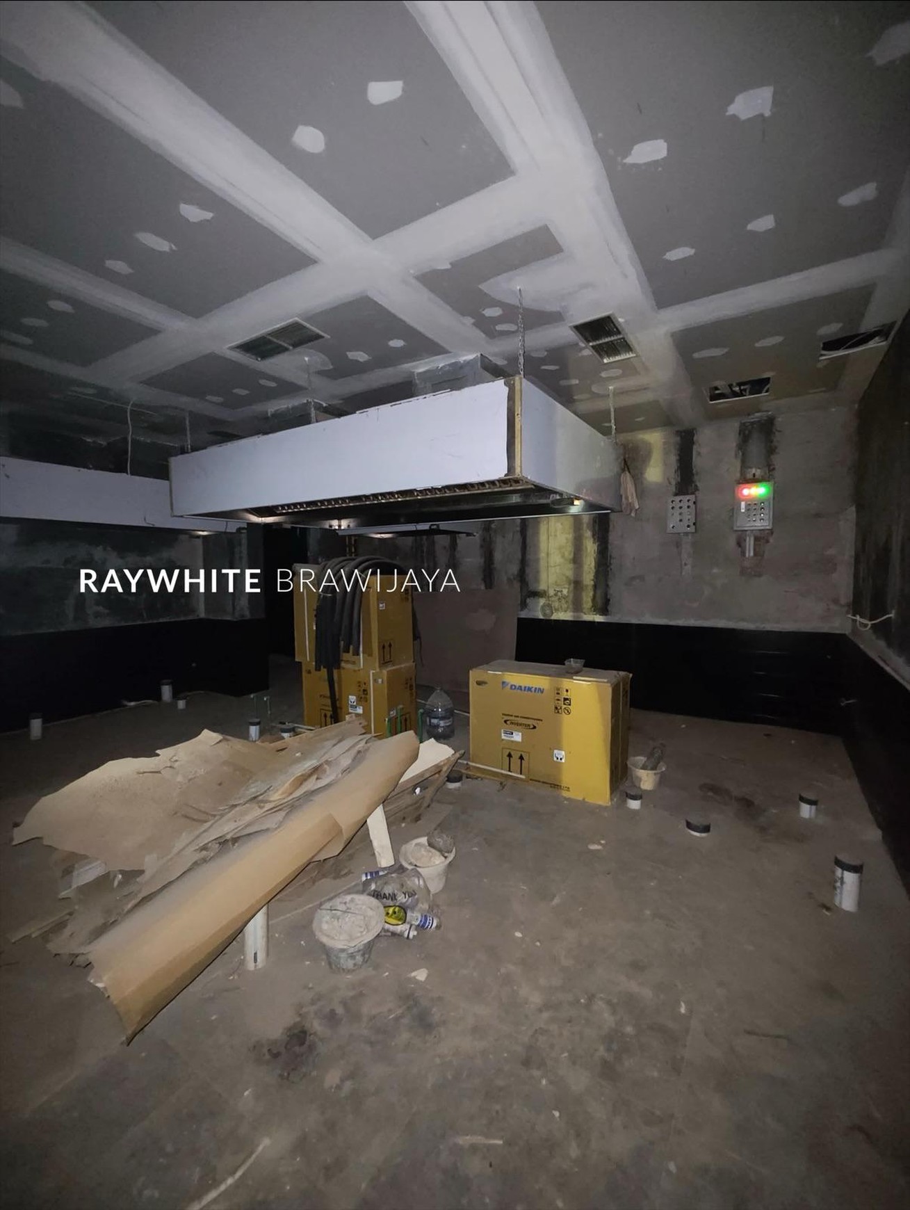 Rumah cocok Untuk Usaha Lokasi Strategis Area Wijaya Kebayoran Baru