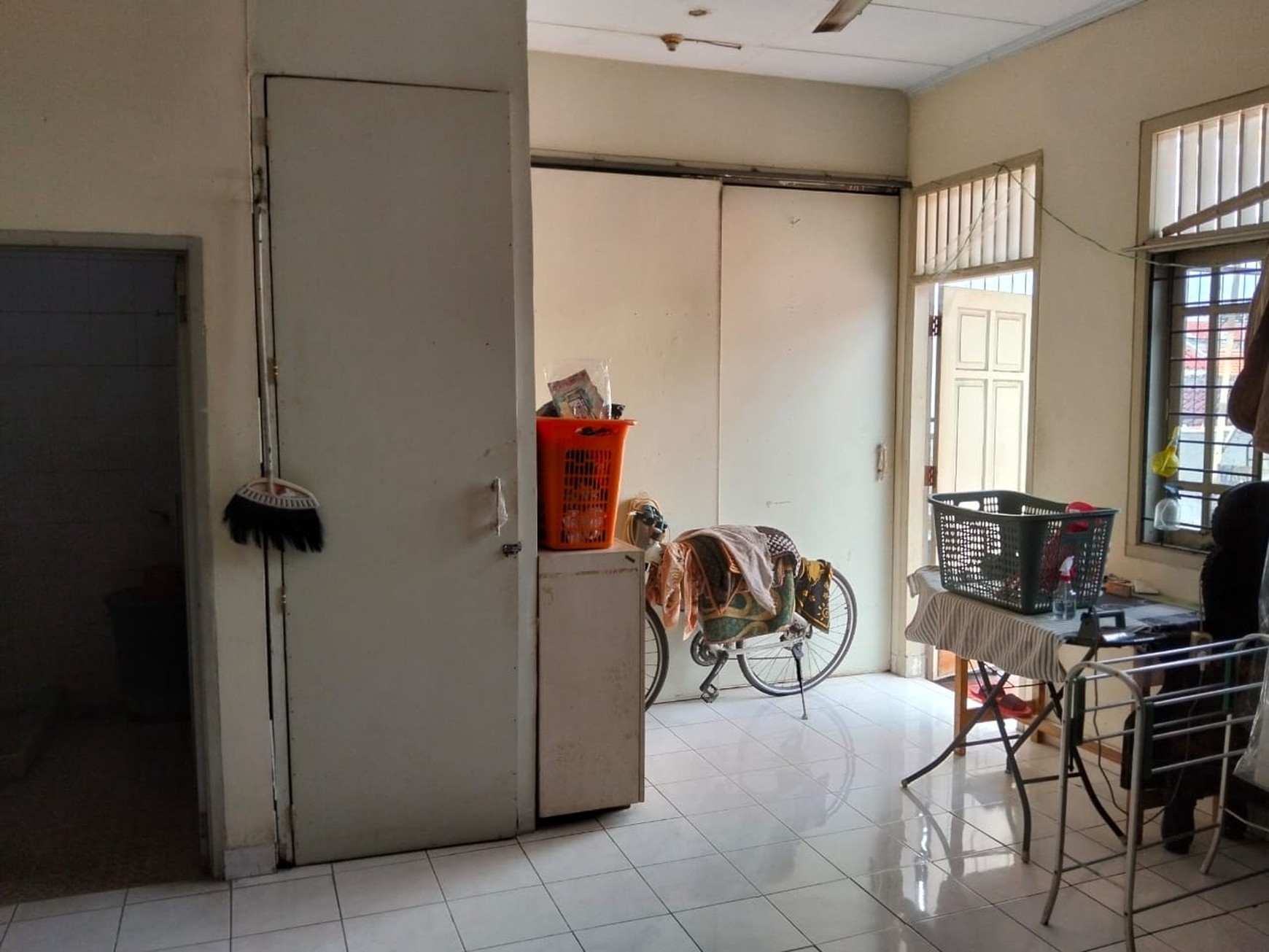 Rumah Lama Layak Huni di Kecamatan Setiabudi Jakarta Selatan