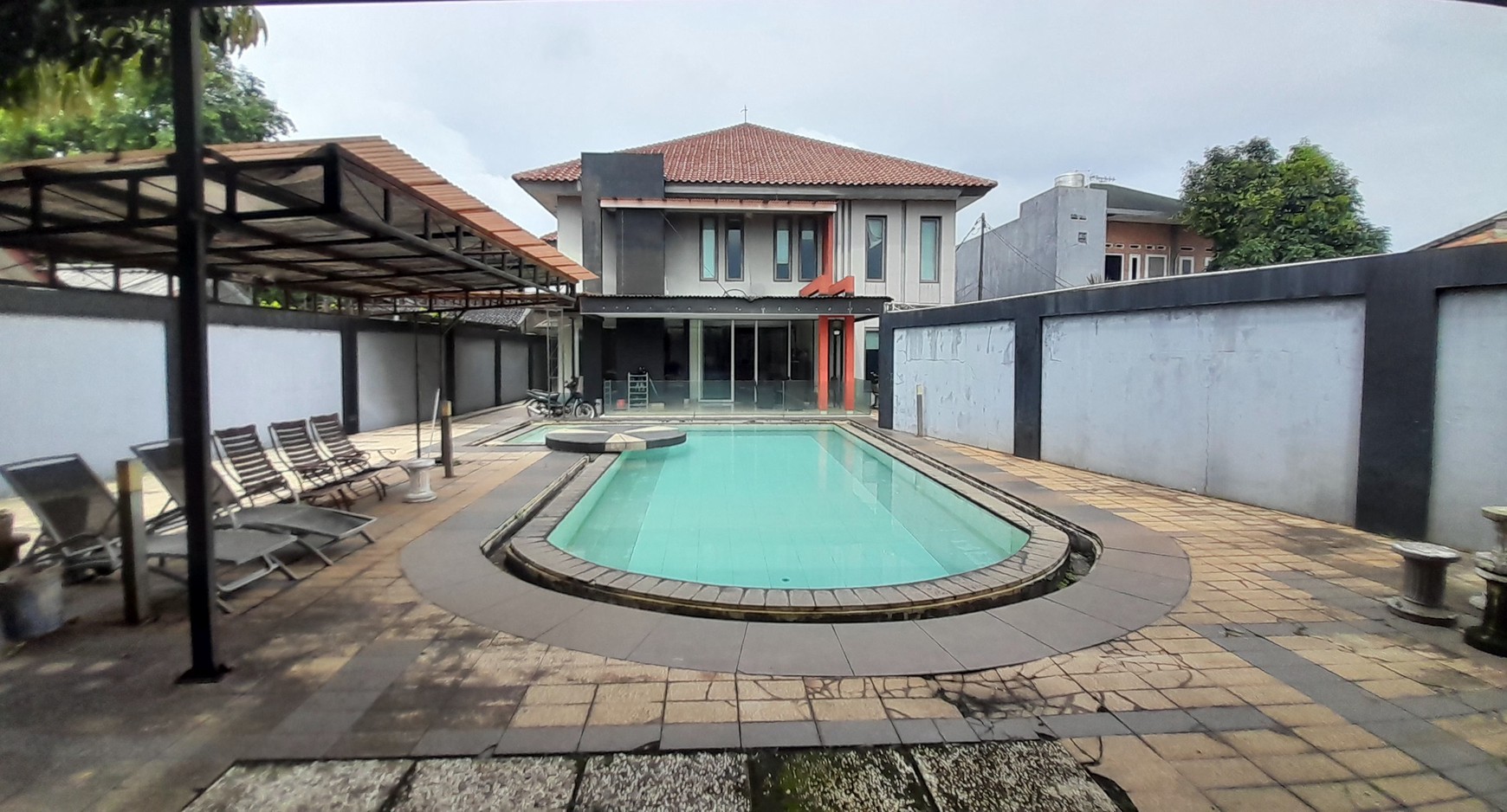 Rumah di area Kelapa Dua Wetan, Cibubur, Jakarta Timur