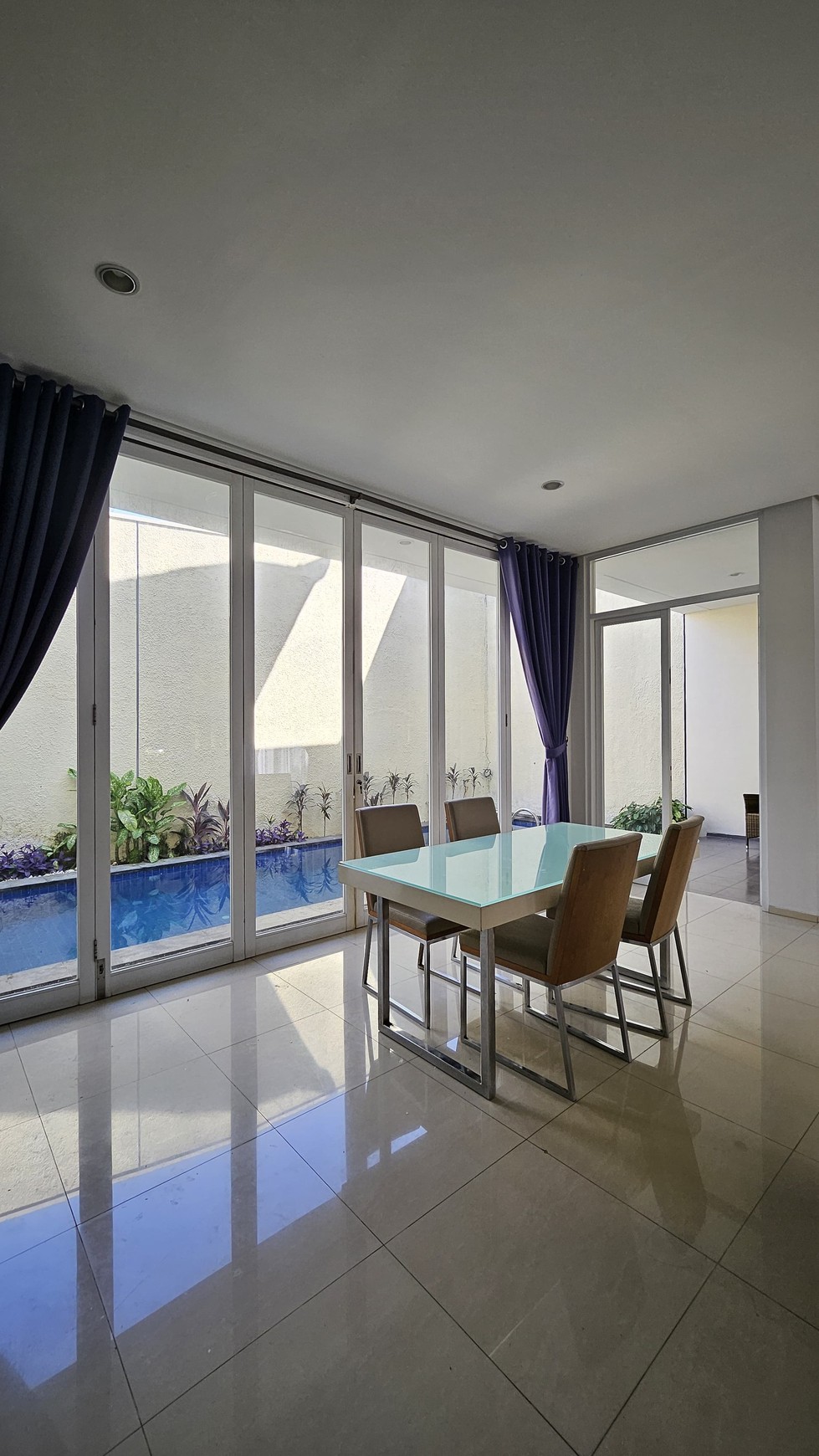 Rumah Modern Siap Huni di Cilandak Kebayoran