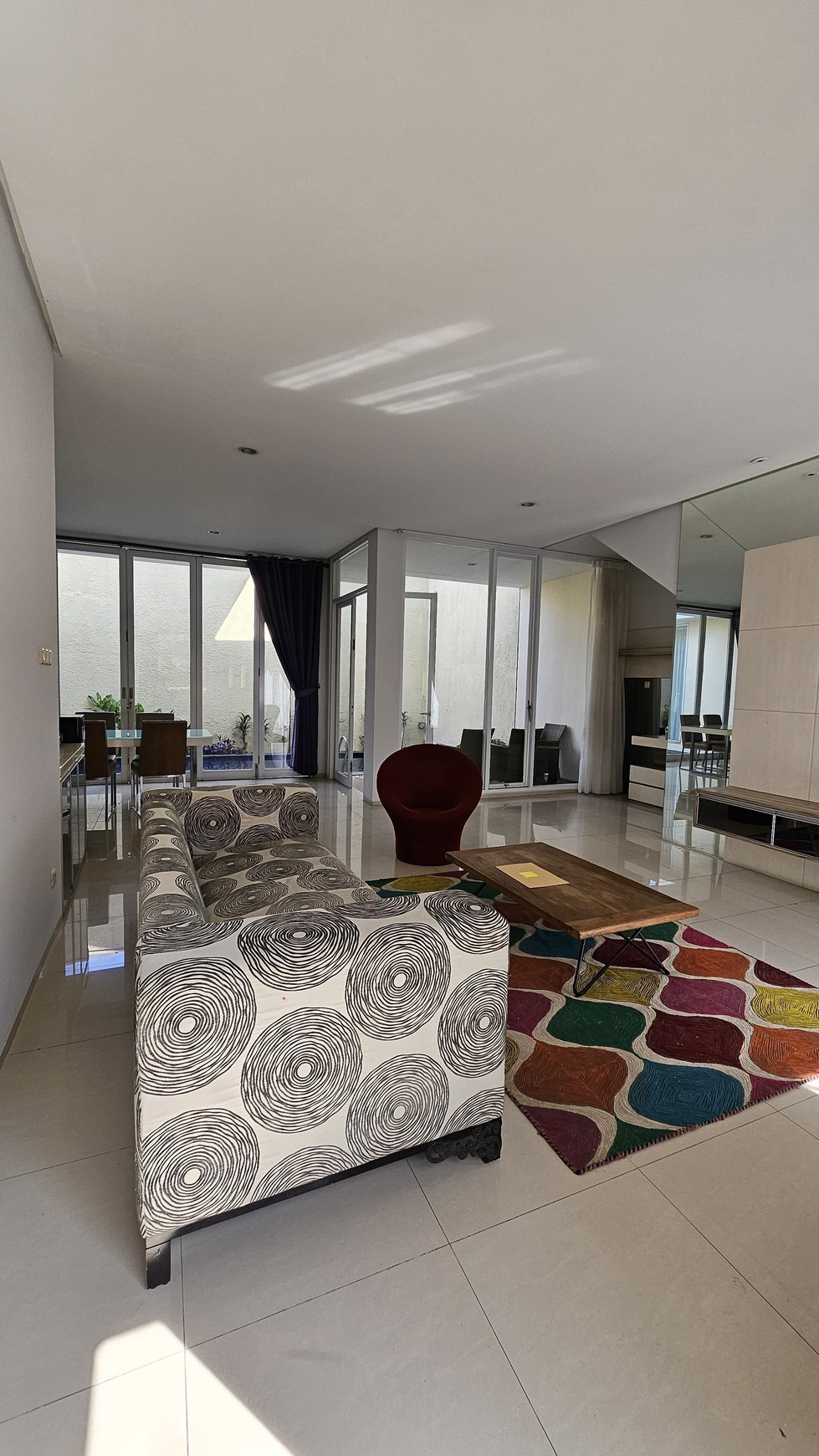 Rumah Modern Siap Huni di Cilandak Kebayoran
