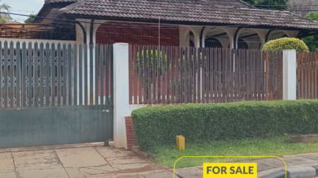 Dijual Rumah Hitung Tanah di Menteng, Jakarta Pusat