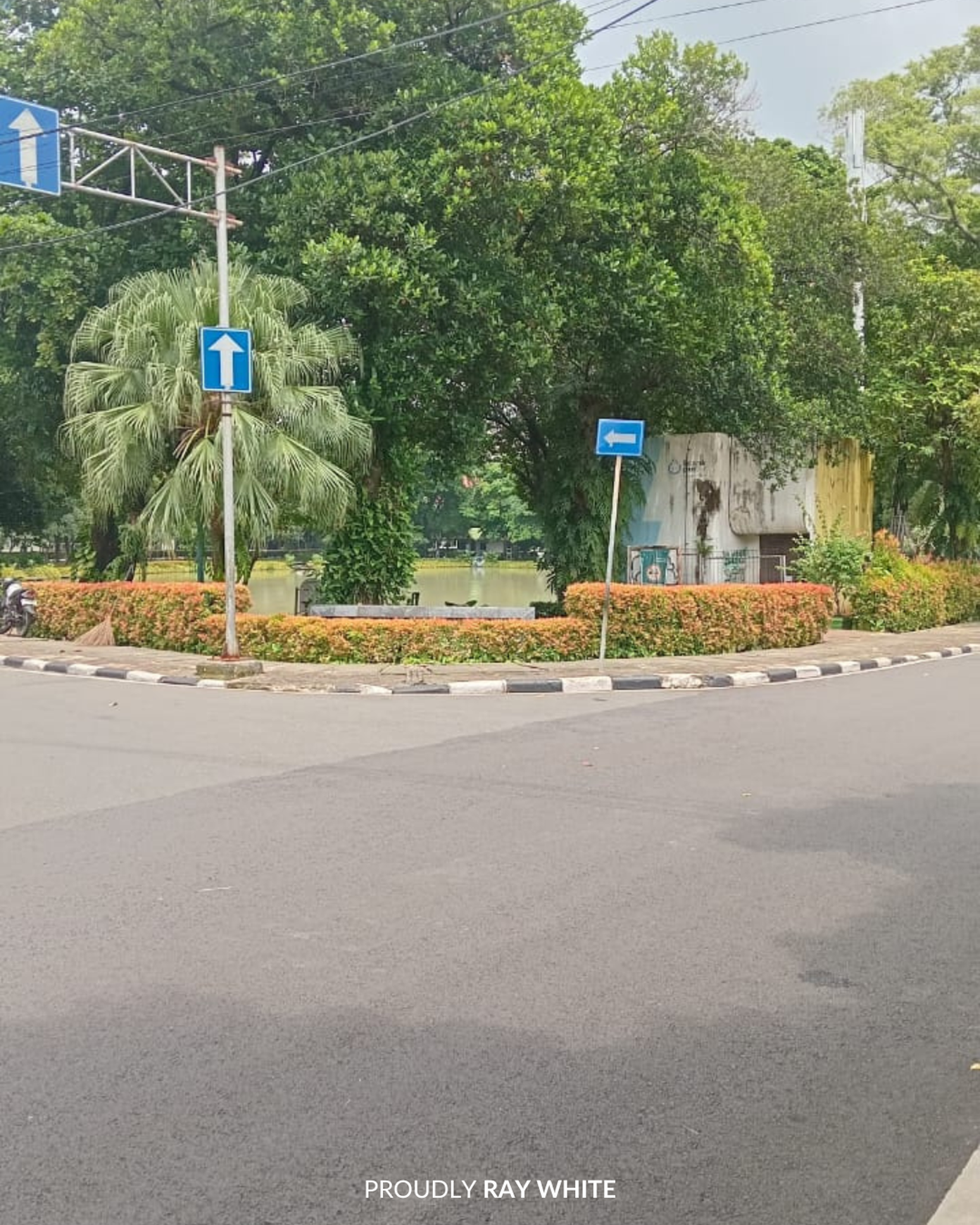 Dijual Rumah Hitung Tanah di Menteng, Jakarta Pusat