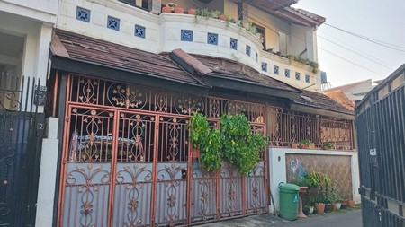 Rumah 2,5 Lantai di Tebet Timur Dalam 