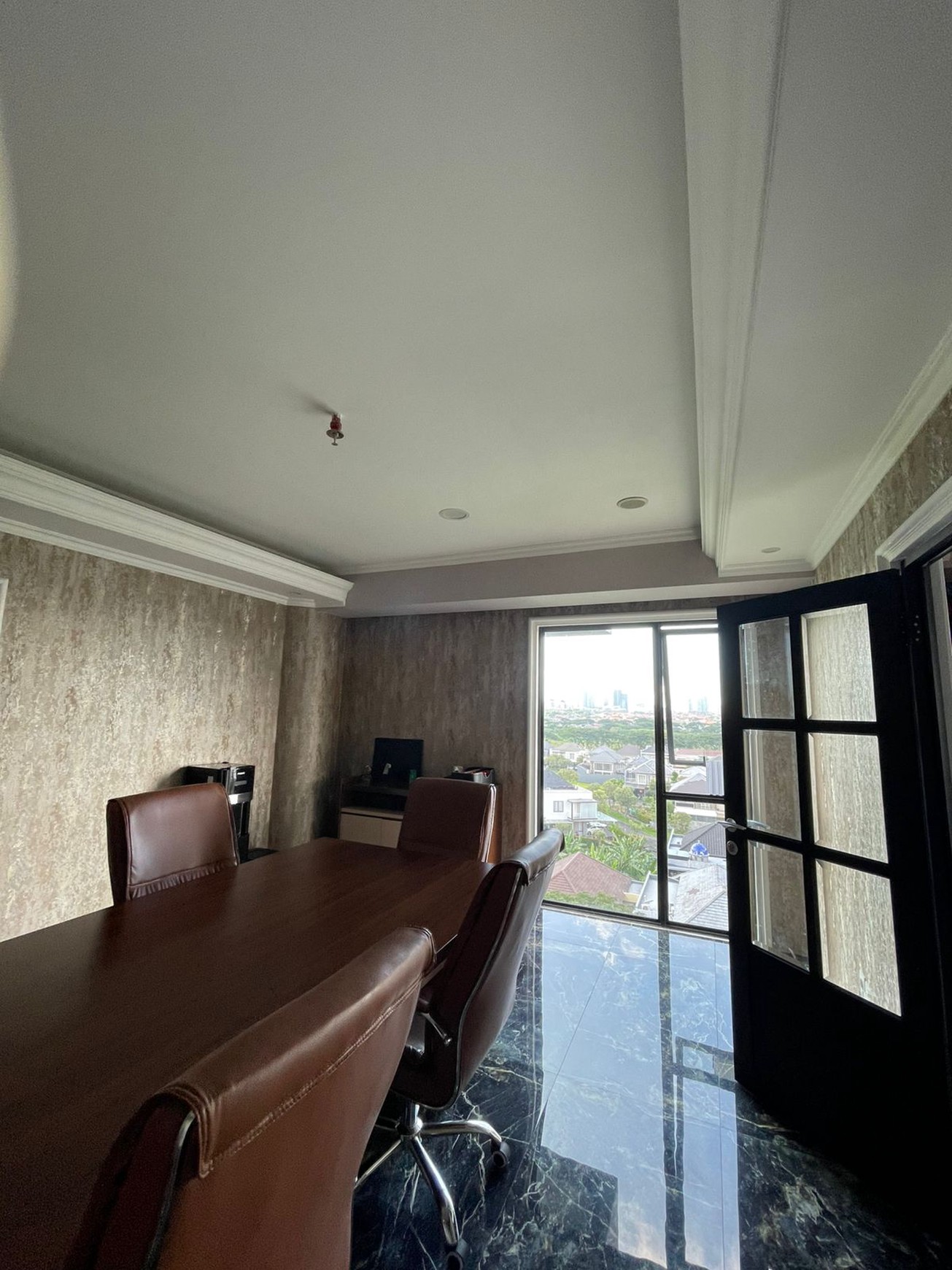 3 unit KANTOR SIAP PAKAI FULL FURNISHED THE ROYAL 55, Royal Residence, Surabaya Barat