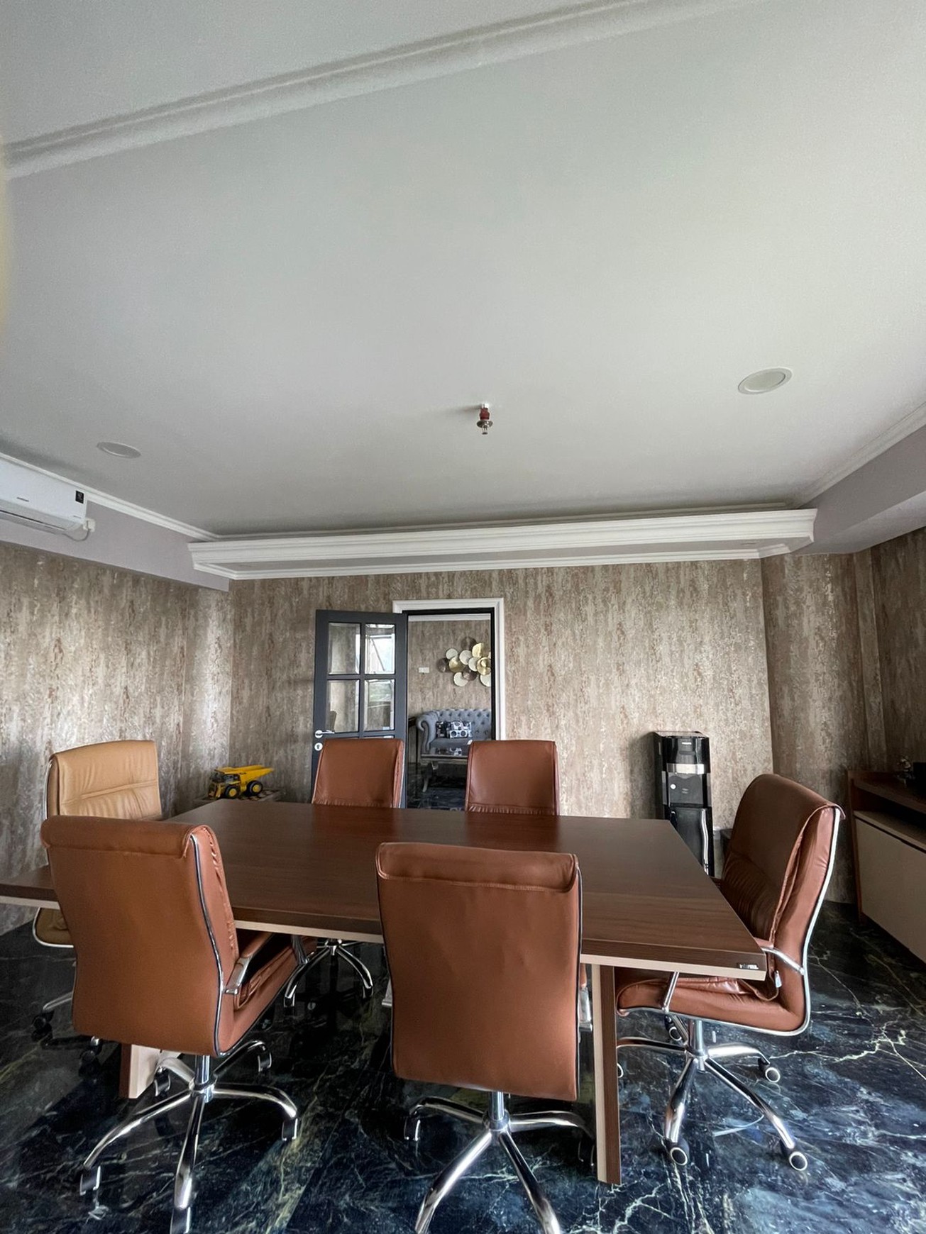 3 unit KANTOR SIAP PAKAI FULL FURNISHED THE ROYAL 55, Royal Residence, Surabaya Barat