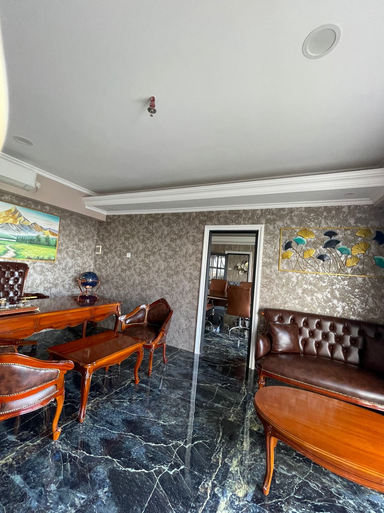 3 unit KANTOR SIAP PAKAI FULL FURNISHED THE ROYAL 55, Royal Residence, Surabaya Barat