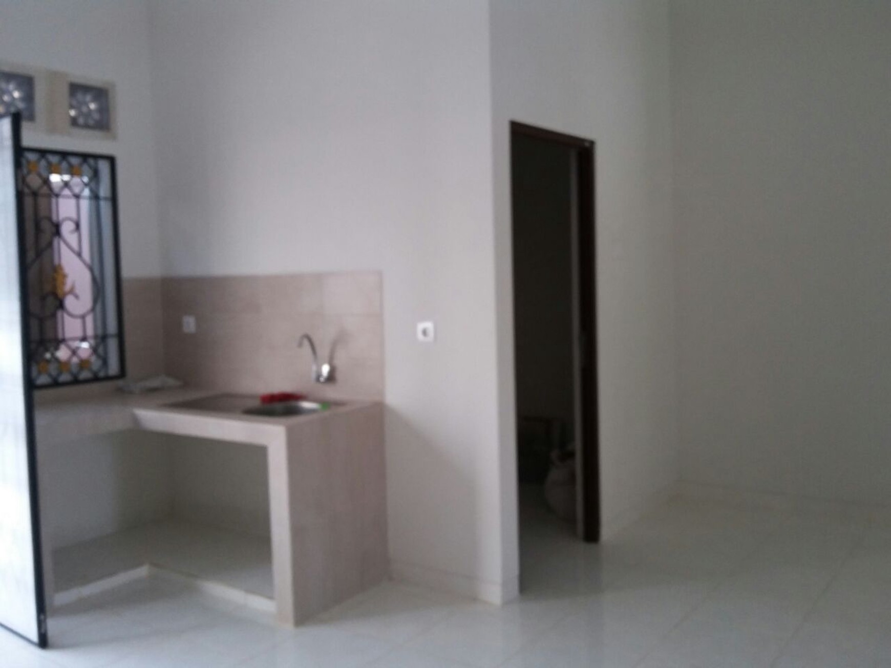 dijual cepat rumah cantik, murah, strategis, siap huni, Graha Raya Fedora III, Bintaro