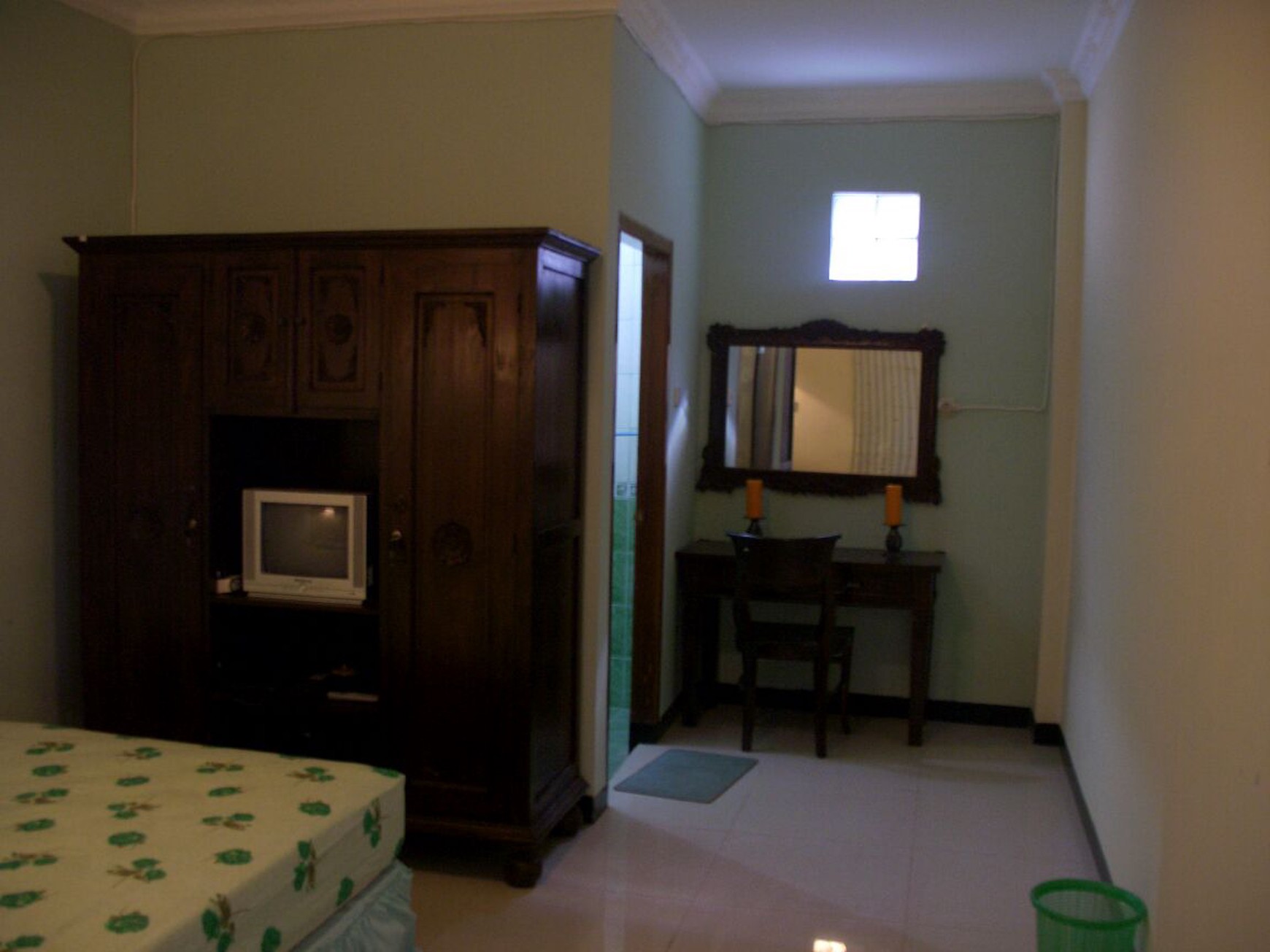 Dijual cepat rumah Kost di Jl. Bangka Raya, Jakarta Selatan. Strategis, pusat Bisnis, AC tiap kamar, Listrik tiap kamar, keamanan 24 jam, ada water heataer.