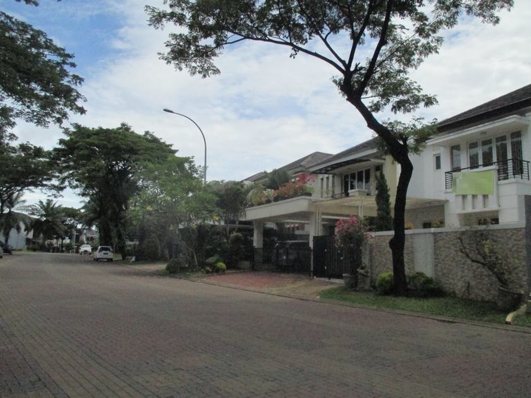 Dijual cepat Rumah di De Latinos Bahamas BSD City, Murah, Strategis, siap huni.