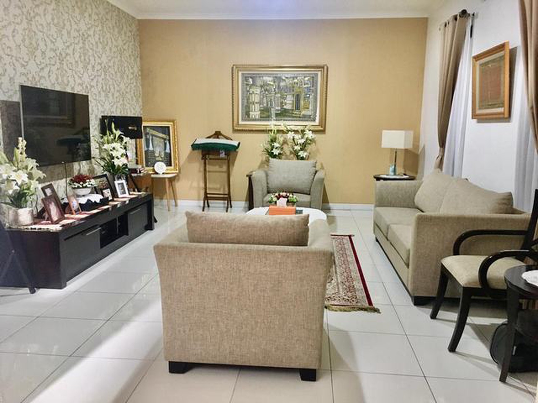 dijual cepat rumah shm.pembayaran bisa kpr, di anthea puspitaloka bsd city, siap huni