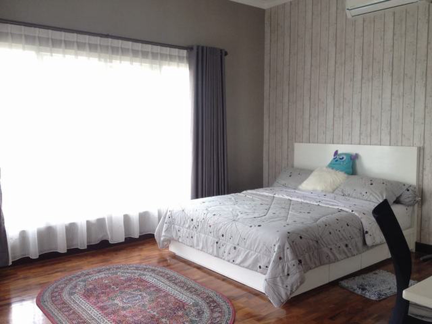 dijual cepat rumah strategis, kondisi bagus murah nego siap huni Komp. Guruminda, Cisaratan Kulon Bandung Jawa Barat