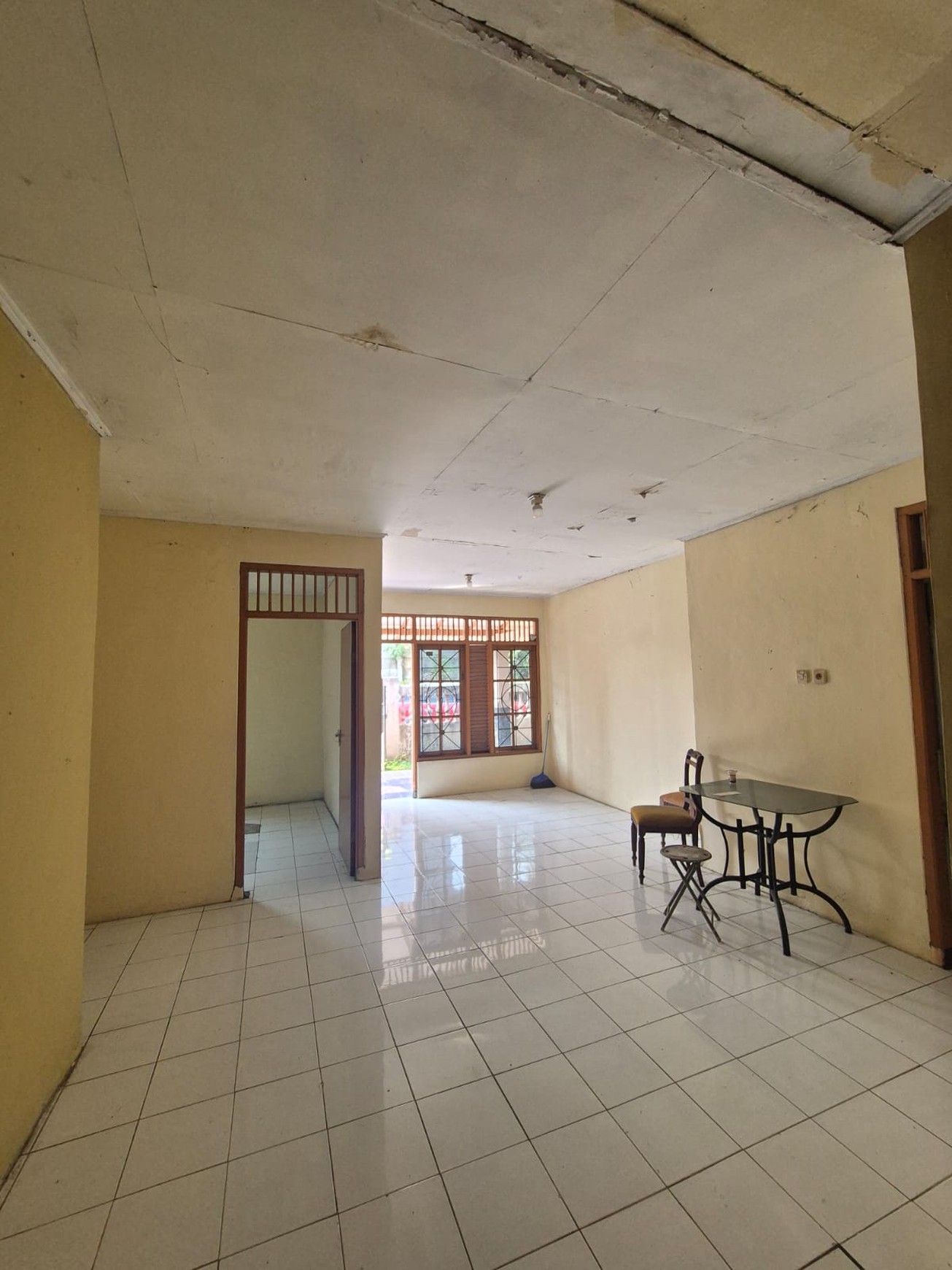 Rumah Strategis Bebas Banjir dalam Komplek dekat BX Change Mall